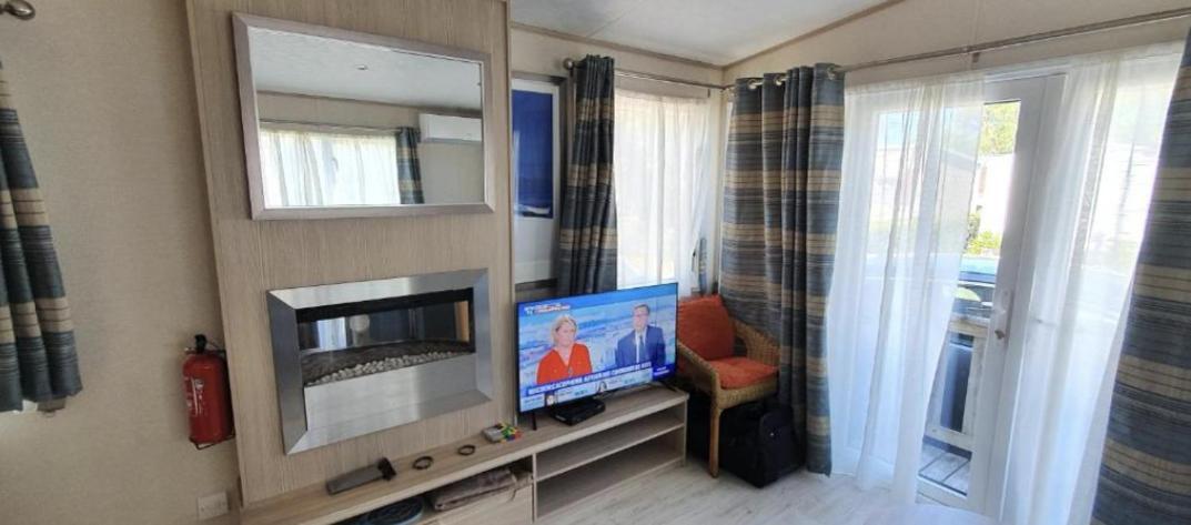 Detente Et Confort Au Bois Dormant Camping 4* Mh240 سان جان دي مونت المظهر الخارجي الصورة